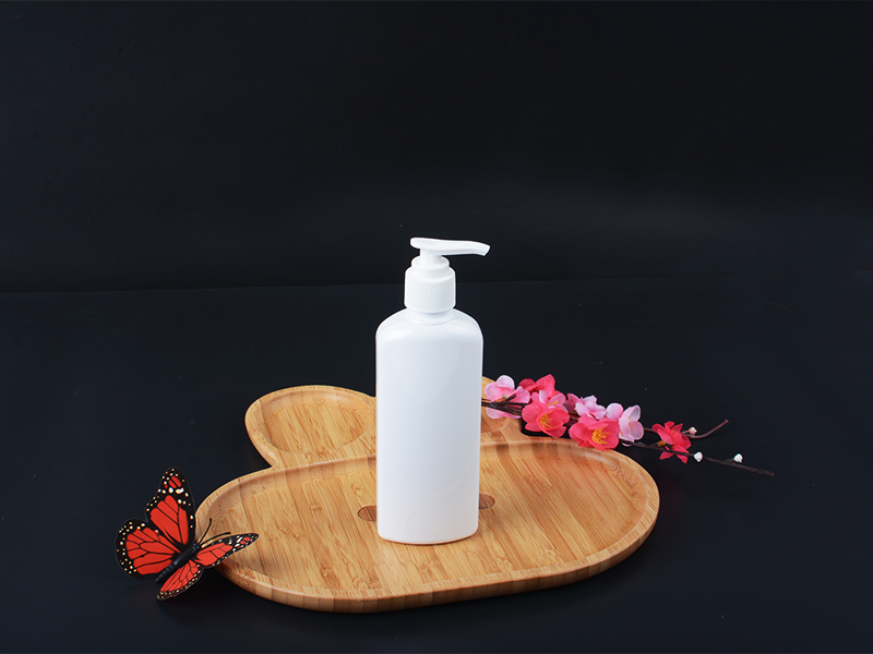 200ml Plastic lotion bottle