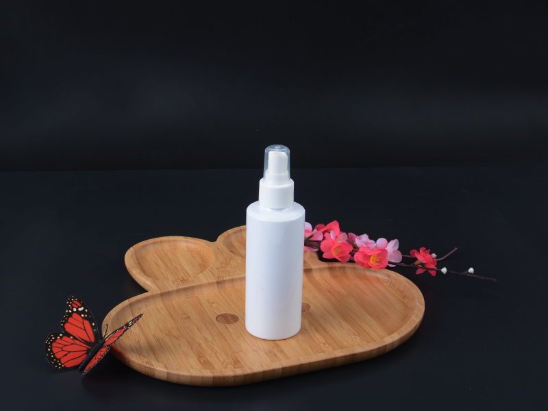 150ml Plastic spray bottle